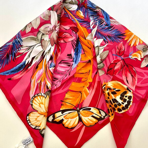 Salvatore Ferragamo Butterfly Red Pink Multicolor Flora Silk Scarf - Picture 14 of 15